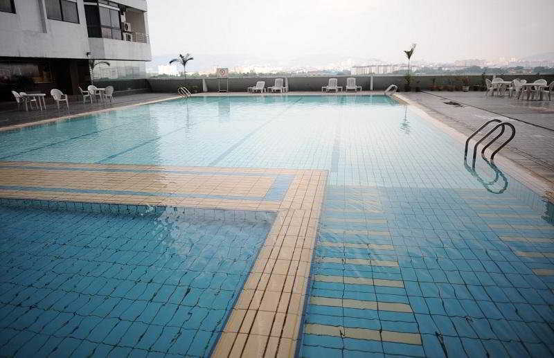 Fahrenheit Suites Bukit Bintang, Kuala Lumpur Exteriör bild