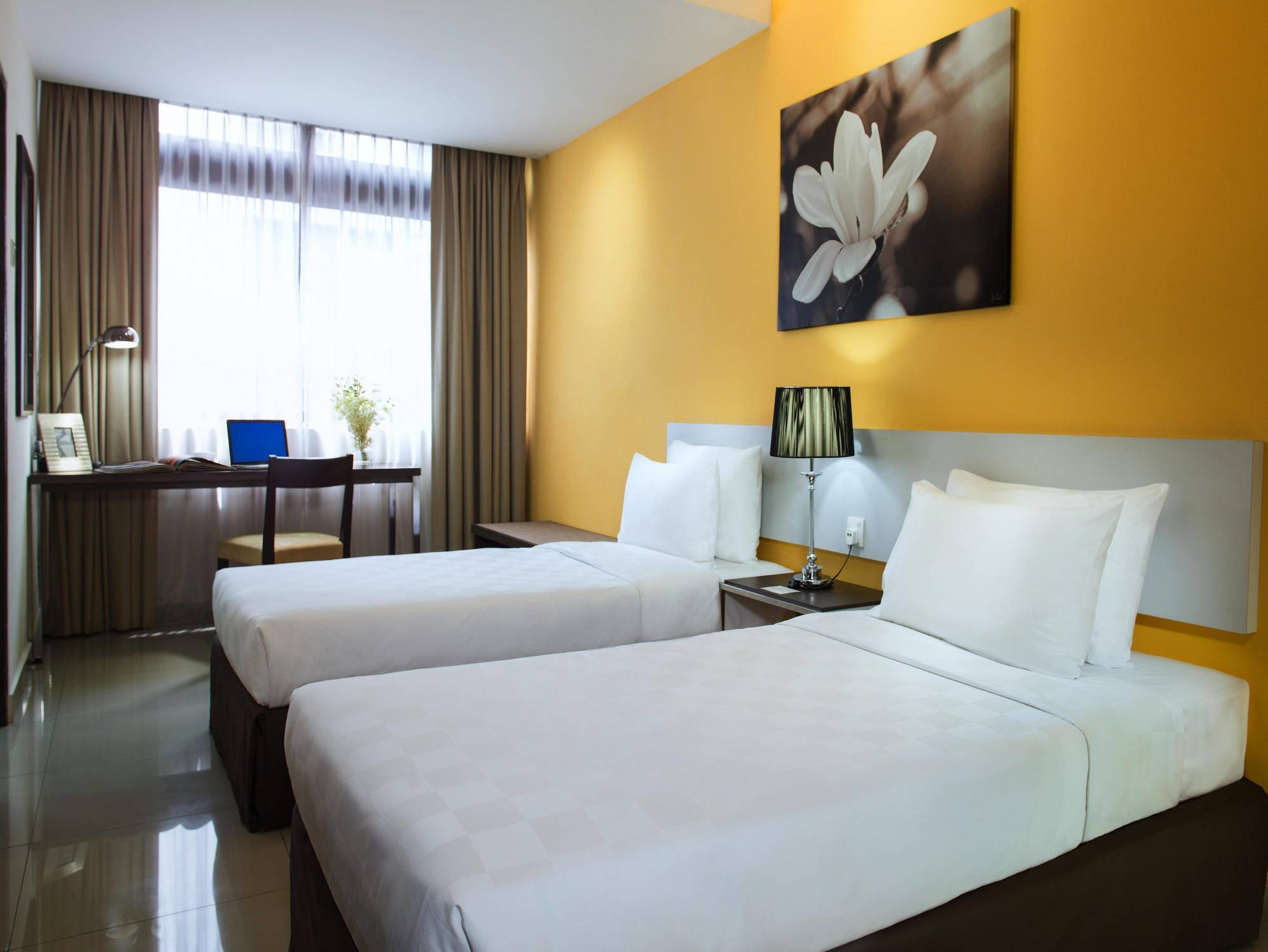 Fahrenheit Suites Bukit Bintang, Kuala Lumpur Exteriör bild