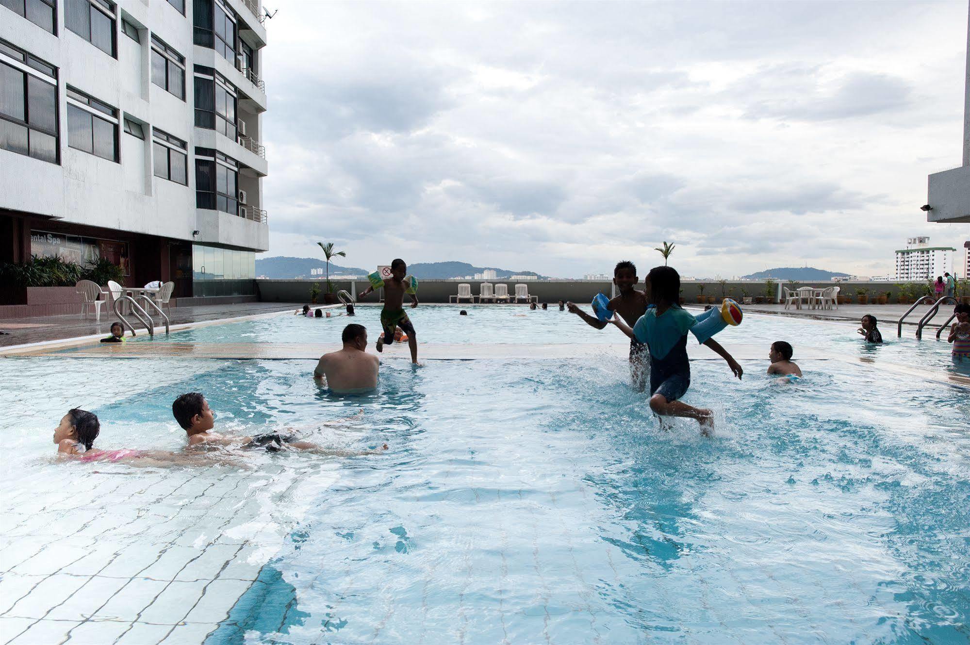 Fahrenheit Suites Bukit Bintang, Kuala Lumpur Exteriör bild